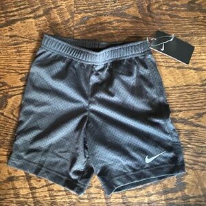 NWT Nike Youth Mesh Short Dark Grey Sz 5-6 M